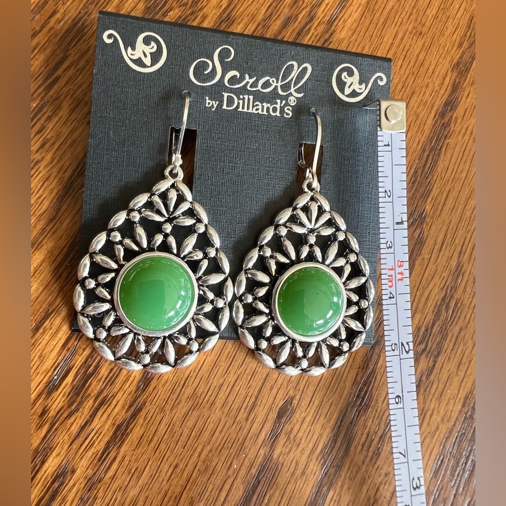 NWT Jade Green and Silver Set. Nickel Free and Sterling Silver Post Earrings. - Picture 6 of 12